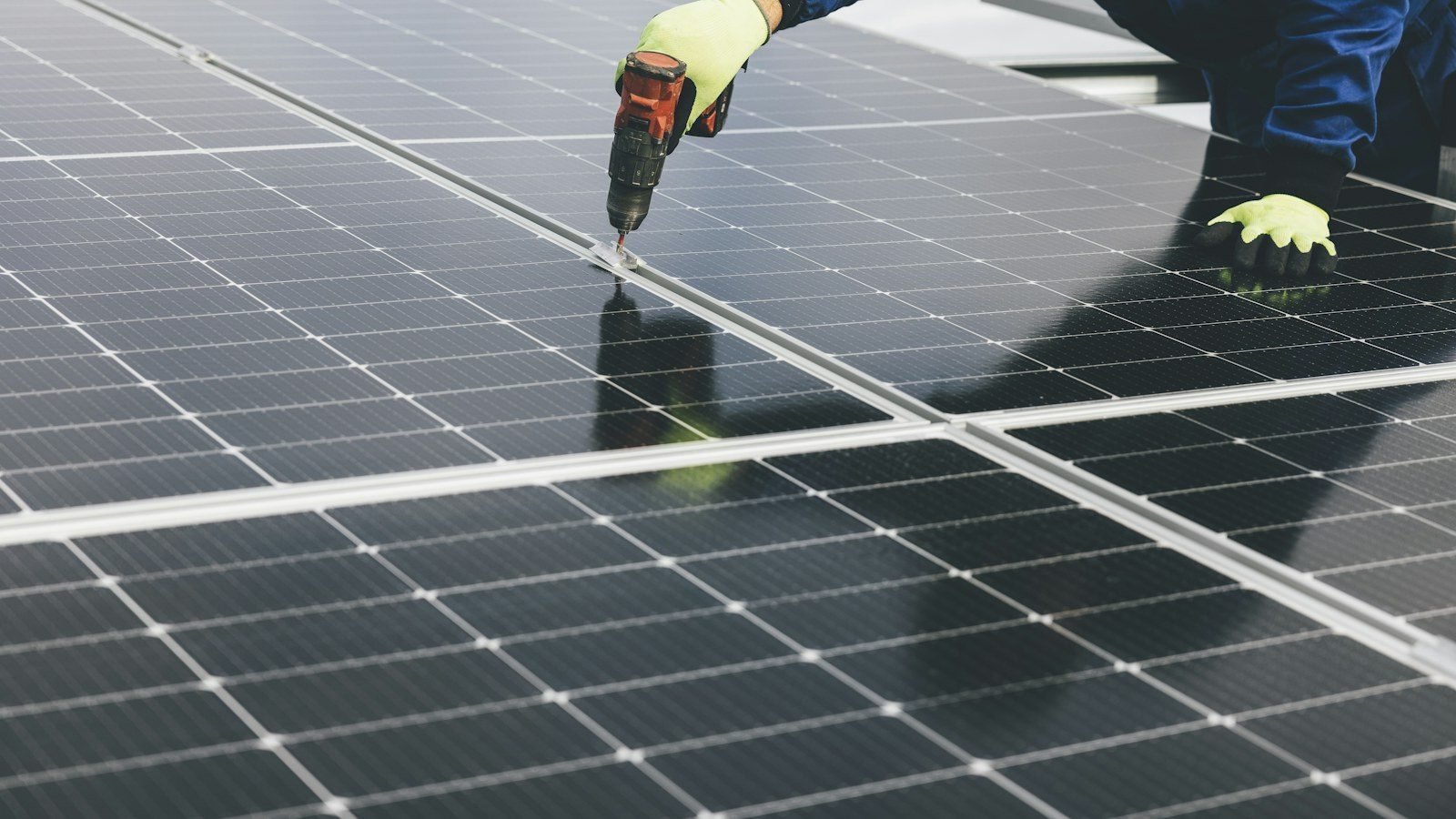 Jeff Bezos propone un billón de humanos en el sistema solar: "Tendríamos mil Mozarts y mil Einsteins"